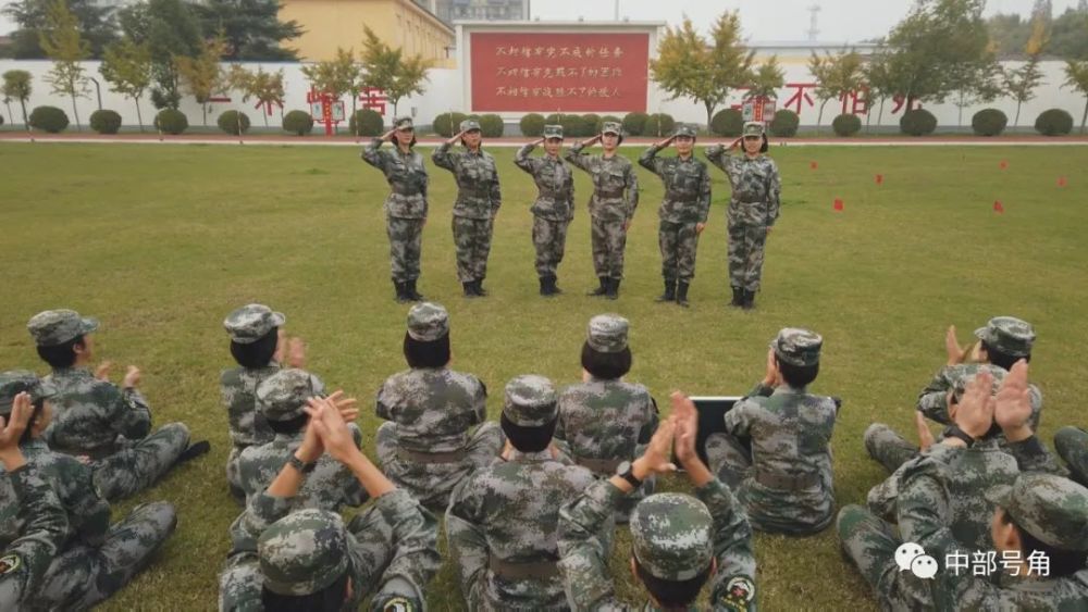 杨根思连队介绍,英勇无畏的钢铁战士,杨根思连队,英勇无畏的钢铁战士传奇介绍