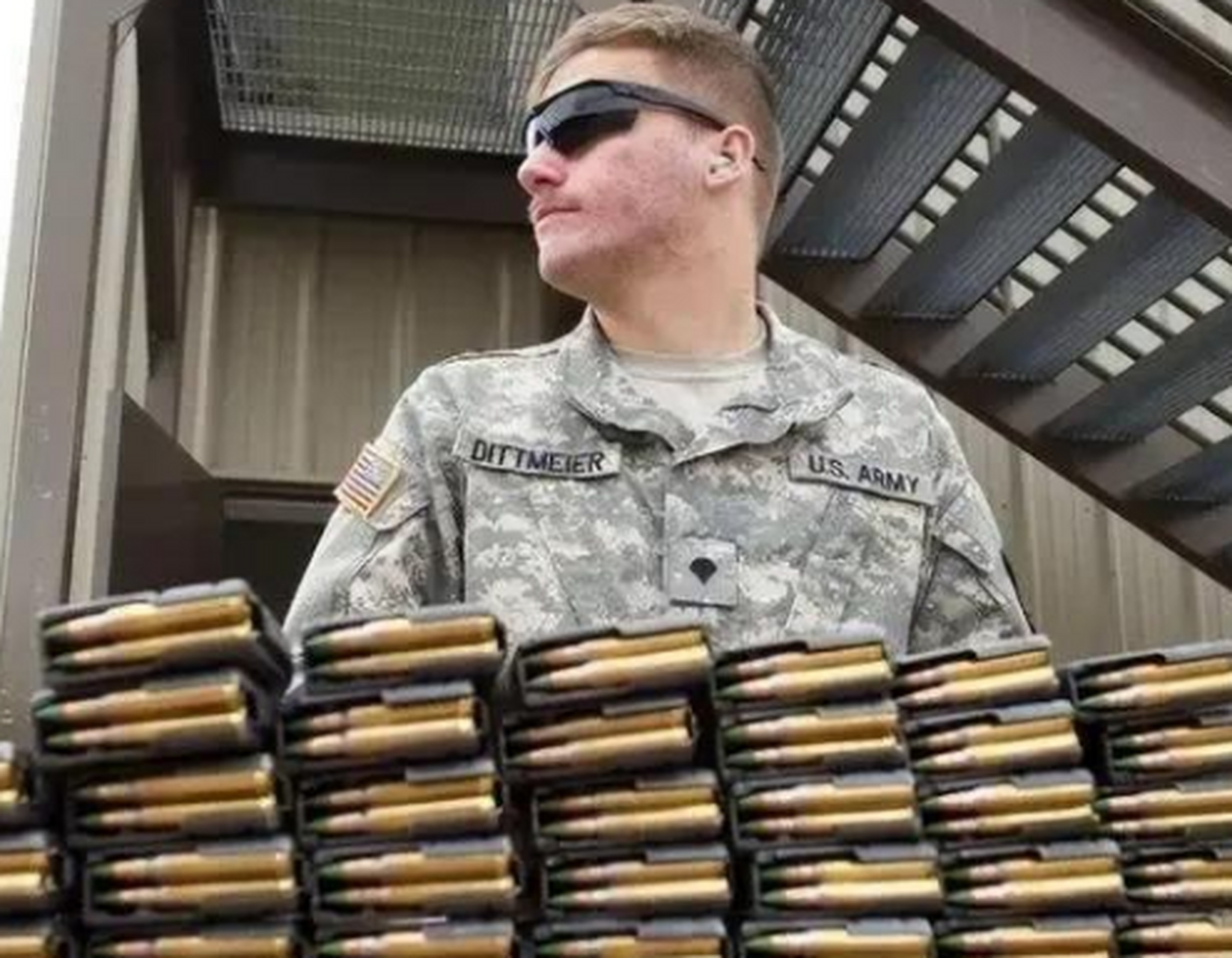 美国为什么喜欢卖军火,复杂因素下的分析,美国军火销售的复杂因素解析,为何美国热衷出售武器?