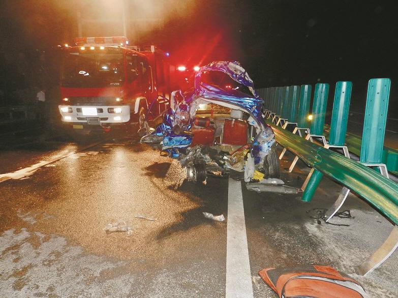 黄石车祸新闻最新消息,事故现场救援与后续处理,黄石车祸最新消息,事故现场救援与后续处理进展