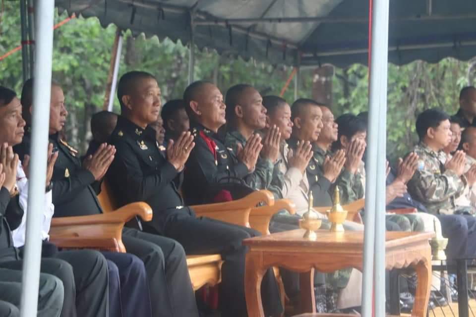 老兵不服中尉军官,传承与尊重之间的较量,老兵与中尉军官的较量,传承与尊重的挑战