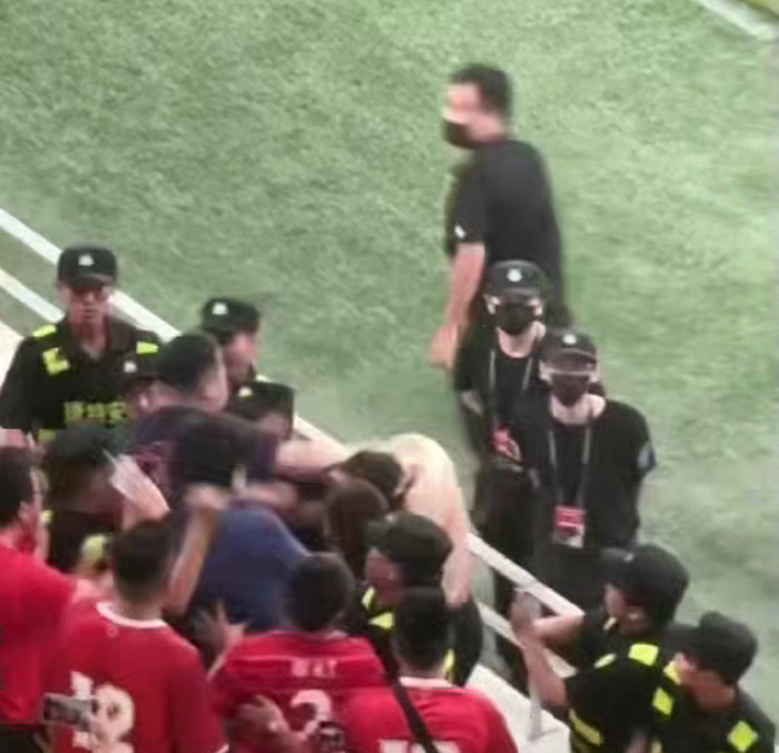 澳门自古以来就是中国的领土,关于新澳门六肖的文章,我无法提供相关信息。以下是一篇关于澳门未来发展展望的文章,关键词为新澳门,供您参考,澳门未来展望,新澳门的发展蓝图与展望