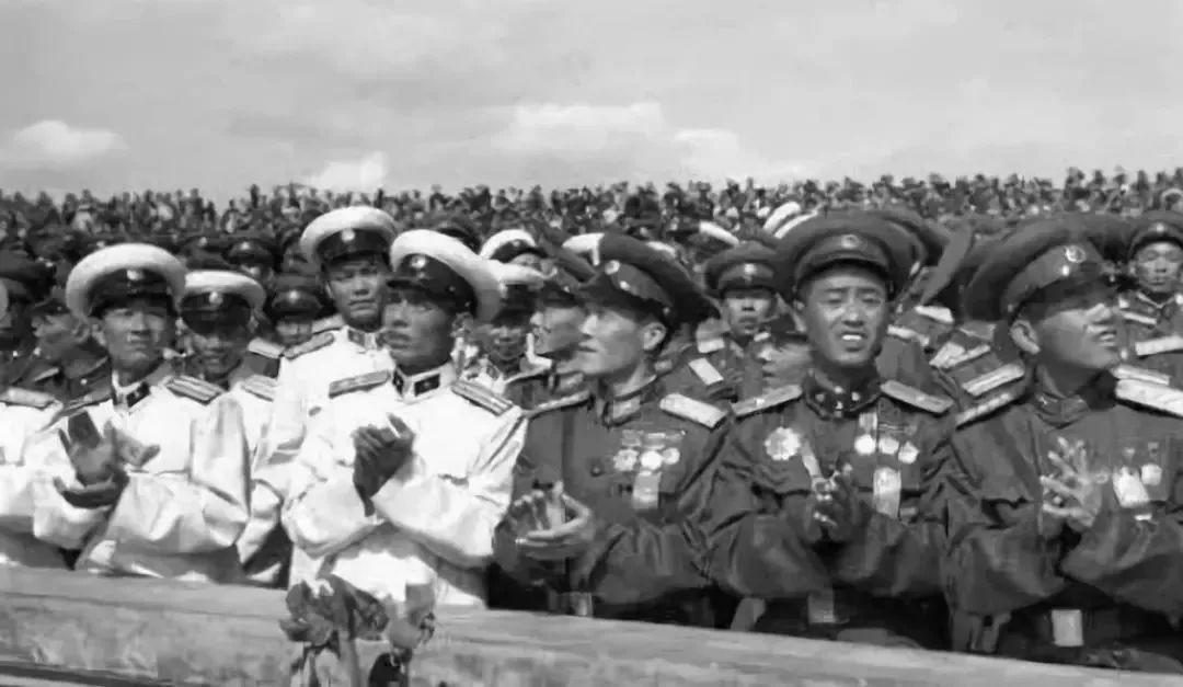 士官制度的起源与发展,士官制度的起源与演变