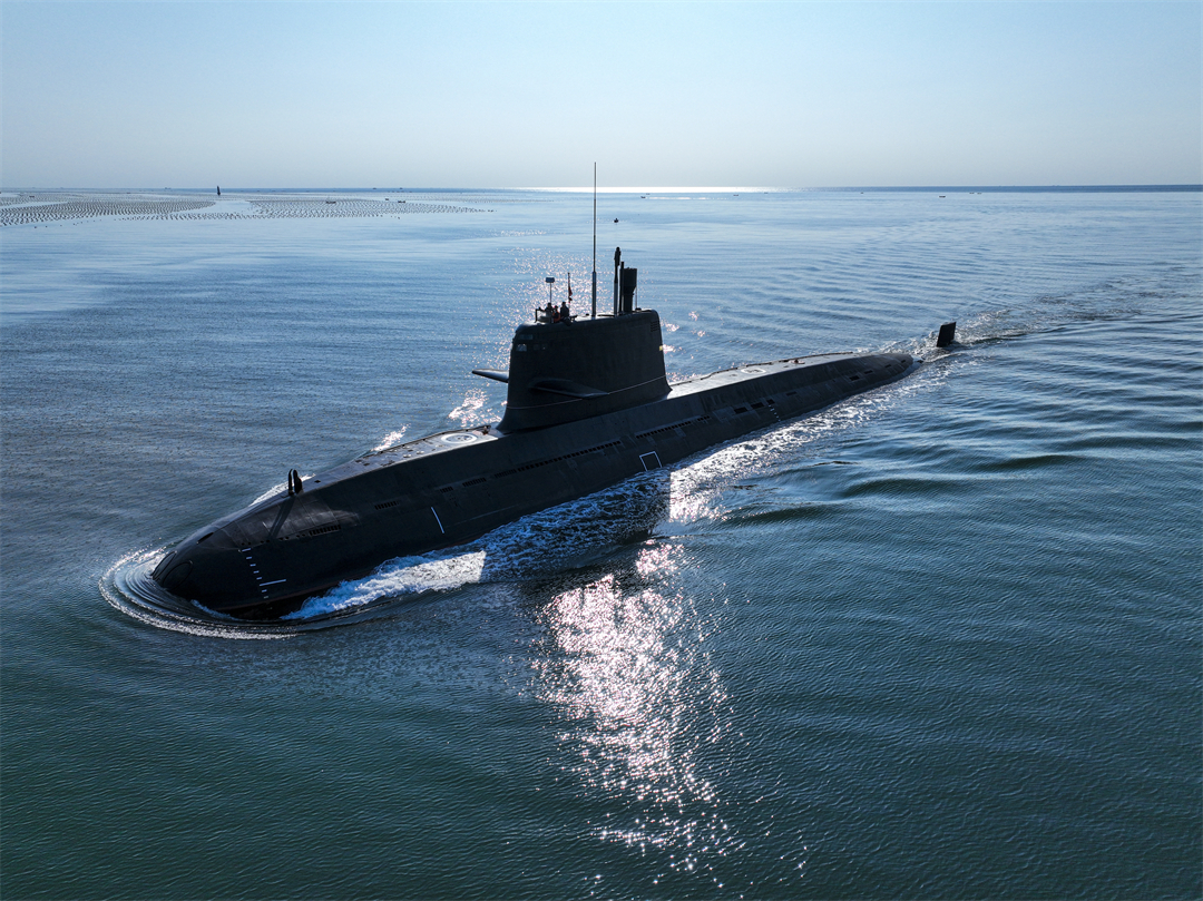 海军潜艇部队,深海的静默守护者,深海静默守护者,海军潜艇部队