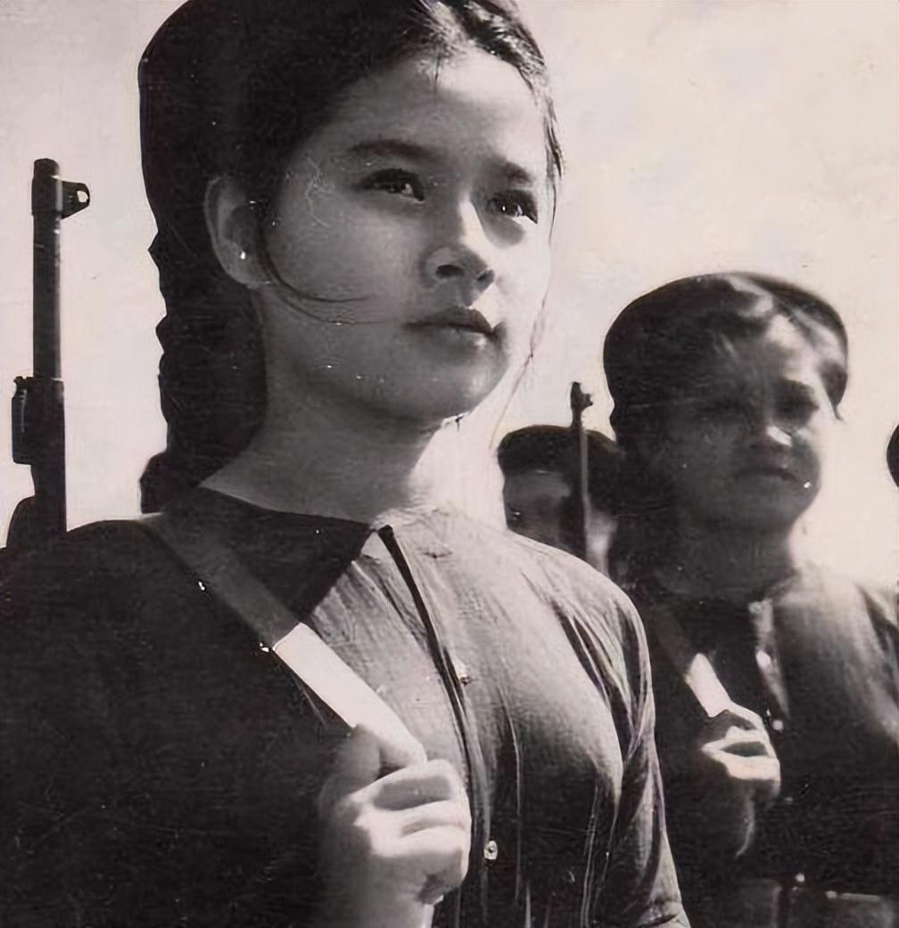 越南对待中国女兵俘虏，历史与现实的解读，越南对待中国女兵俘虏，历史解读与现实观察