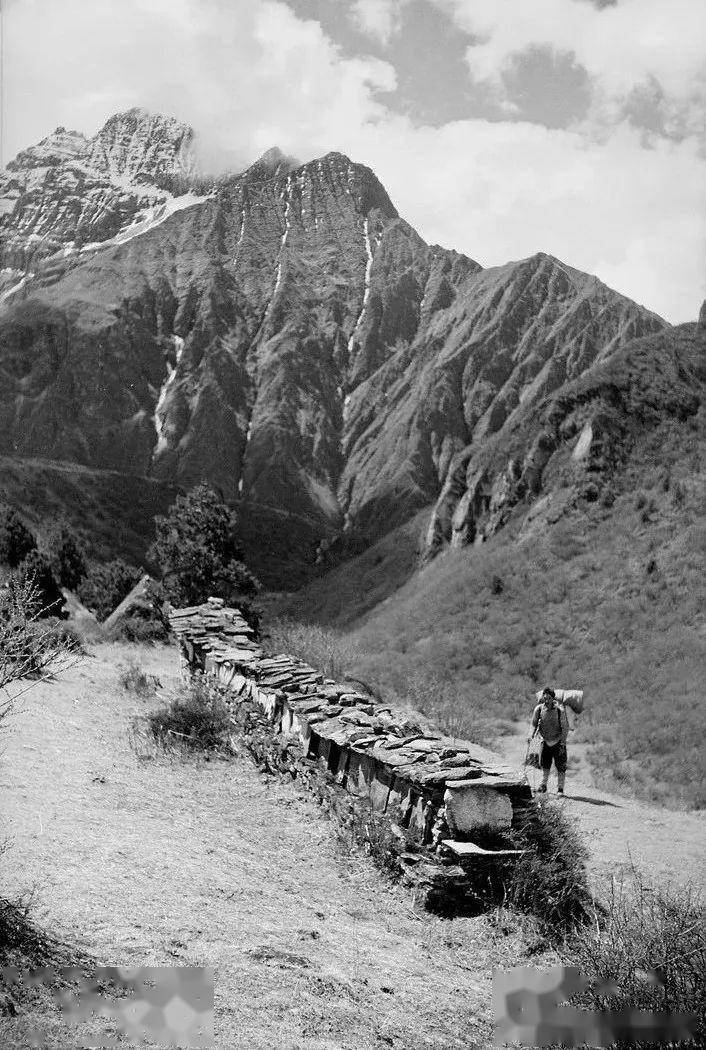 亚东地区,自然美景与人文魅力的交织,亚东地区,自然与人文的和谐交织