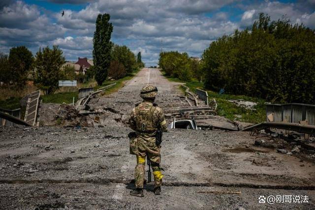 俄乌冲突迎来惊天巨变,全球视角的解读,俄乌冲突惊天巨变,全球视角下的深度解读