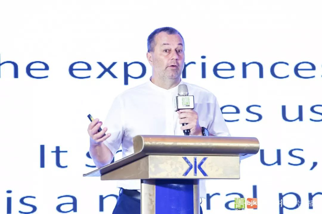 国际观察员们的满意之声,全球视角下的肯定与赞赏,全球视角下的赞誉,国际观察员们的满意之声