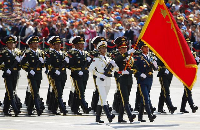 三军仪仗队最新图片,展现荣耀与力量,三军仪仗队风采展示,荣耀与力量的瞬间图片纪实