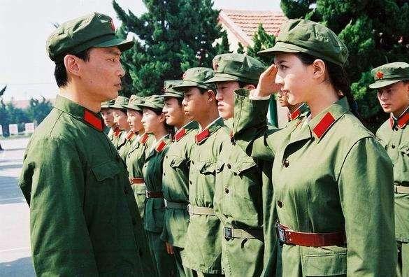 揭秘中国军服变迁史，46式军服，揭秘中国军服变迁史，从46式军服看中国军队的成长与变革