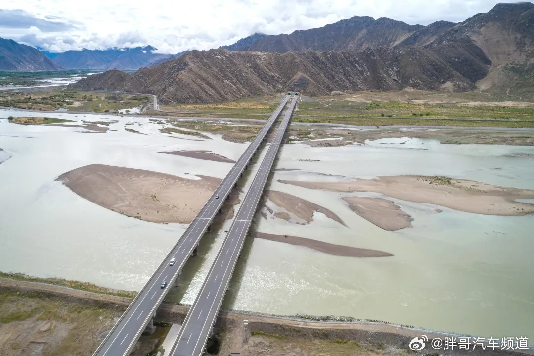 川藏青藏公路通车70周年，回望历史，展望未来，川藏青藏公路通车70周年，历史回望与未来展望