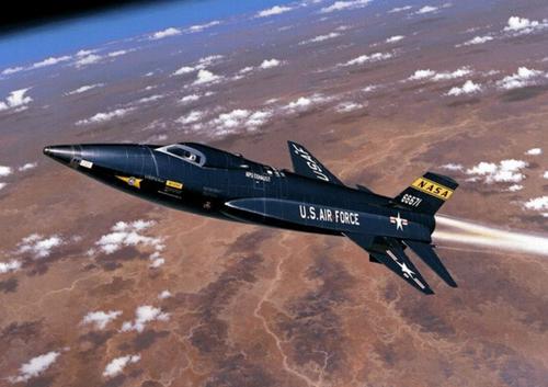 揭秘超音速飞行,最快速度是多少?,揭秘超音速飞行的极限速度,究竟能飞多快?