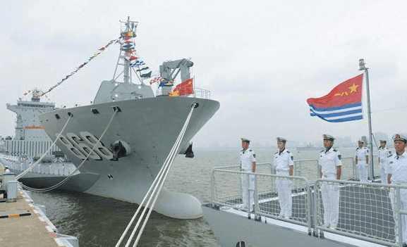 半潜船的军事作用及其在道客巴巴的应用,半潜船军事作用及其在道客巴巴平台的应用解析