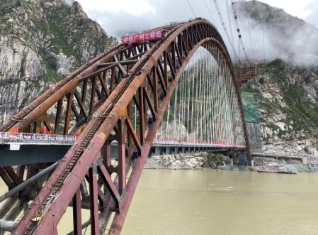 特大新闻视频揭秘今日震撼事件,揭秘今日重大事件,独家视频报道带来震撼真相