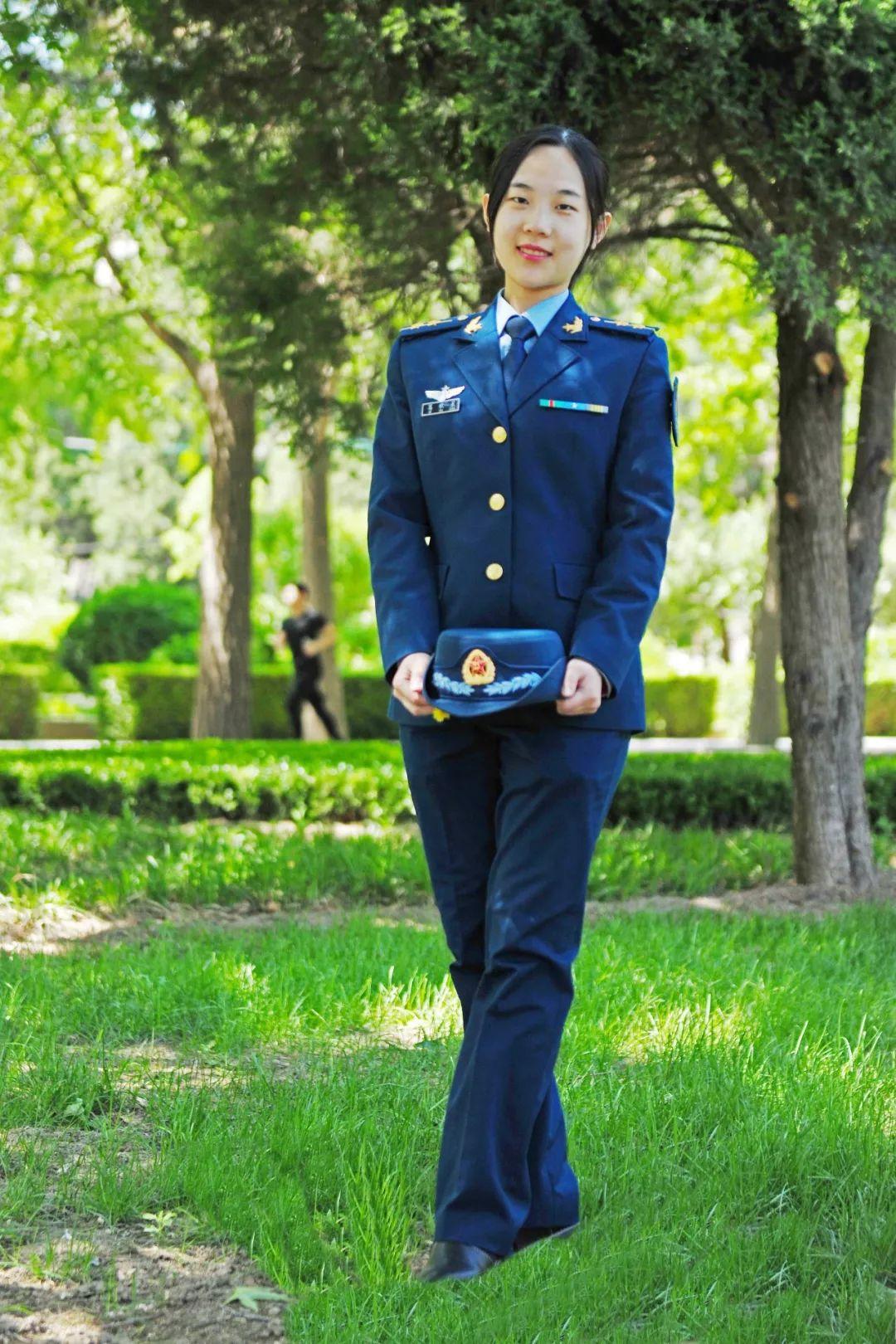 空军一号解析,从设计到功能的多维度探讨,空军一号深度解析,从设计到功能的全方位探讨