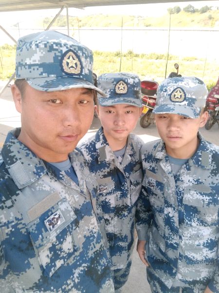 雷神突击队队长黎海瑞,英勇无畏的领袖与不屈的战斗精神,雷神突击队队长黎海瑞,英勇领袖与不屈战斗精神的典范