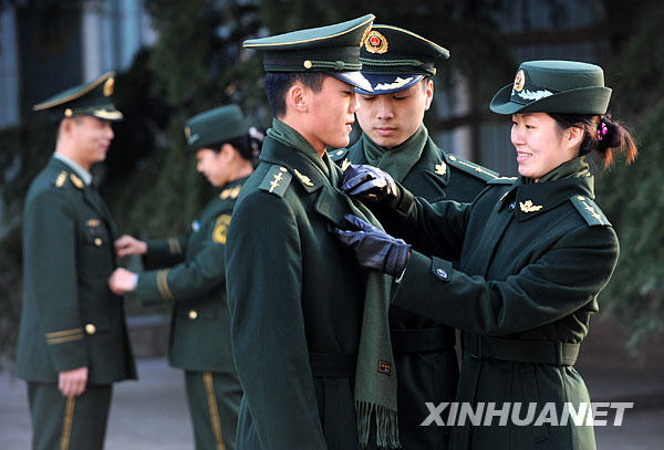 武警士官服装图片,展现军威与荣耀的象征,武警士官服装,军威与荣耀的象征图片展示