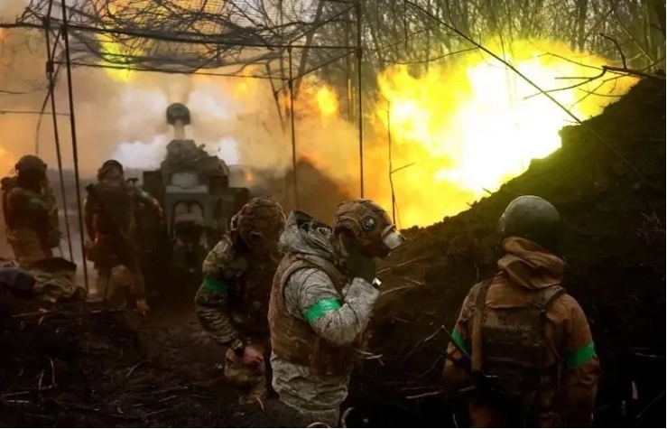 俄乌冲突与世界大战的阴影,危机一触即发,俄乌冲突与全球大战的阴影,危机逼近之际的紧张局势