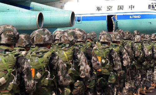 和平使命在线观看，一场跨越时空的军事人文之旅，跨越时空的军事人文之旅，和平使命在线观看