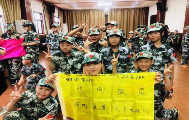 请放军事参考消息,开放透明是军事信息传播的必然趋势,开放透明,军事信息传播的必然趋势下的军事参考消息