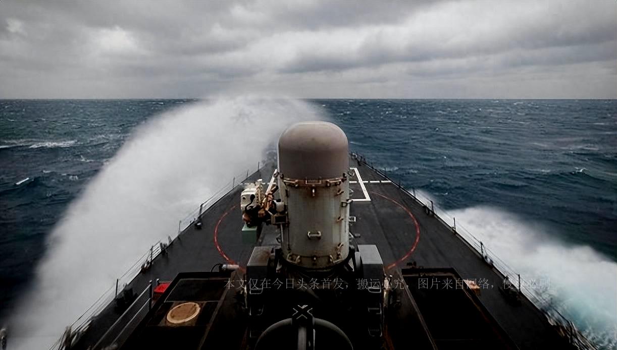 美军年内首次穿越海峡,战略调整的深刻影响,美军首次穿越海峡行动揭示战略调整的深远影响