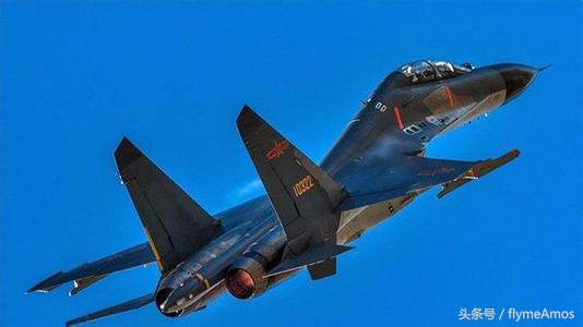 歼-10与歼-11,两款战机的大小对比,歼-10与歼-11战机尺寸对比,大小之战的揭秘