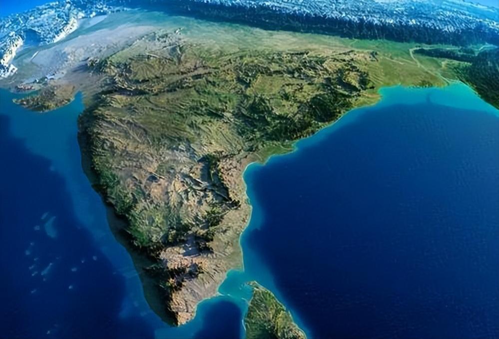 俄罗斯向印度出售航母，价格争议背后的故事，俄罗斯向印度出售航母背后的价格争议故事