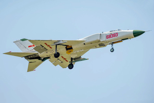 歼八B飞机,中国航空工业的骄傲,歼八B飞机,中国航空工业的辉煌骄傲