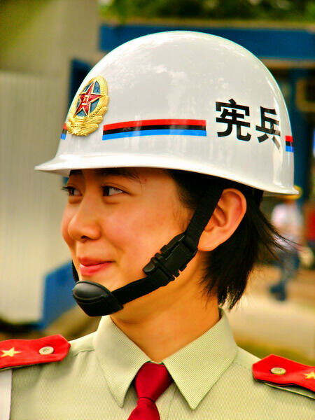 中国女兵照片高清,展现飒爽英姿的时代风采,中国女兵高清照片,展现飒爽英姿与时代风采
