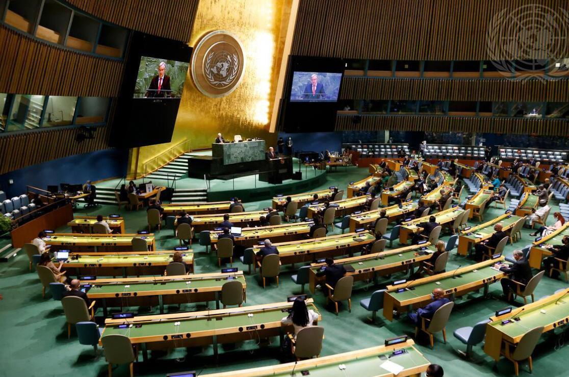 美舰再次遭袭，挑战与反思，美舰遭袭事件，挑战与反思