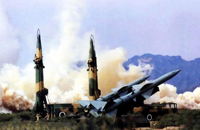 爱国者导弹设计师中国人，科技强国的新时代楷模，中国爱国者导弹设计师，科技强国的新时代楷模，展现中国智造力量