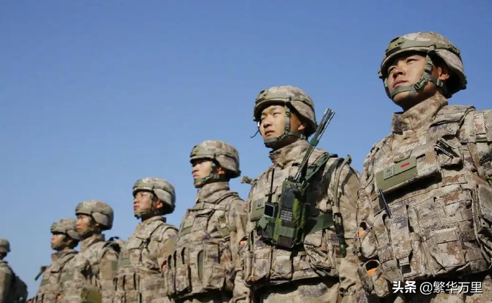 穿星空迷彩是否犯法,深入解析与法律规定,穿星空迷彩是否违法?详解法律规定与深入解析