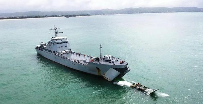 探索中国海军力量之重要一环,072型大型登陆舰,揭秘中国海军力量关键一环,072型大型登陆舰的奥秘