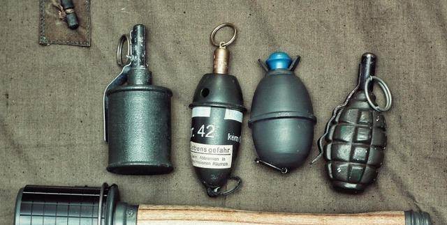 巩式手榴弹，历史沿革与军事价值，巩式手榴弹，历史沿革与军事价值探究