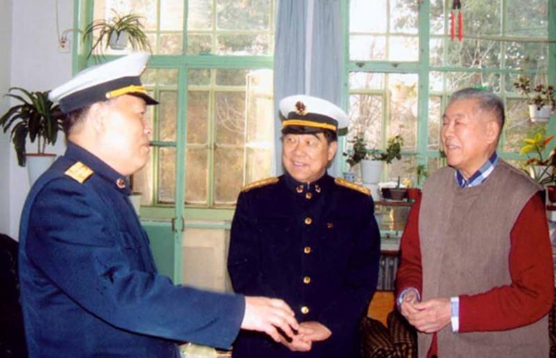 青岛海军二航校，培养海军英才的摇篮，青岛海军二航校，海军英才的摇篮