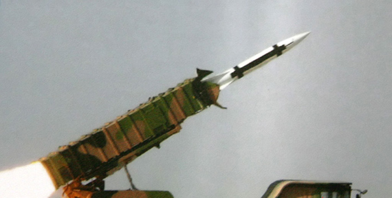 红旗-12反坦克导弹为何选择光纤传输技术,深度解析与应用前景,红旗-12反坦克导弹的光纤传输技术深度解析与应用前景探讨