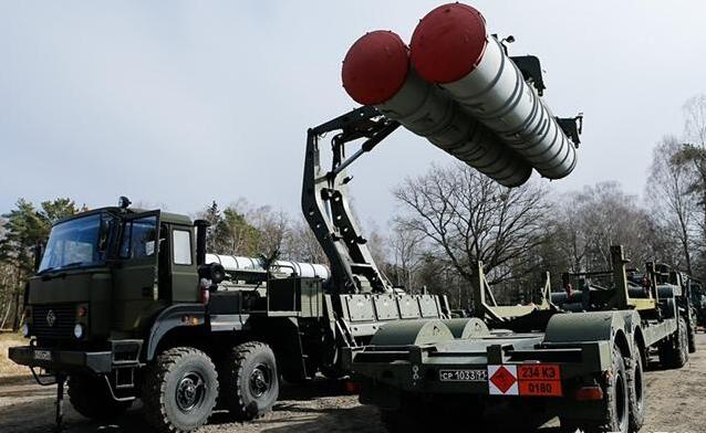 红旗-12反坦克导弹为何选择光纤传输技术,深度解析与应用前景,红旗-12反坦克导弹的光纤传输技术深度解析与应用前景探讨