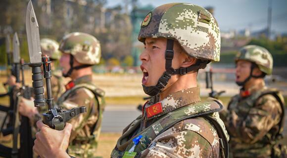 军事报道中的深度洞察，回顾2013年11月30日的报道内容，军事报道深度洞察，回顾2013年11月30日的报道内容分析