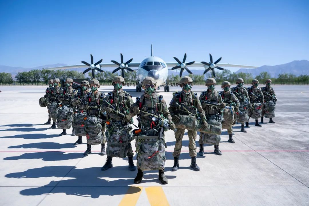 揭秘,空降兵第15军现任军长是谁?,揭秘,空降兵第15军现任军长身份揭晓!