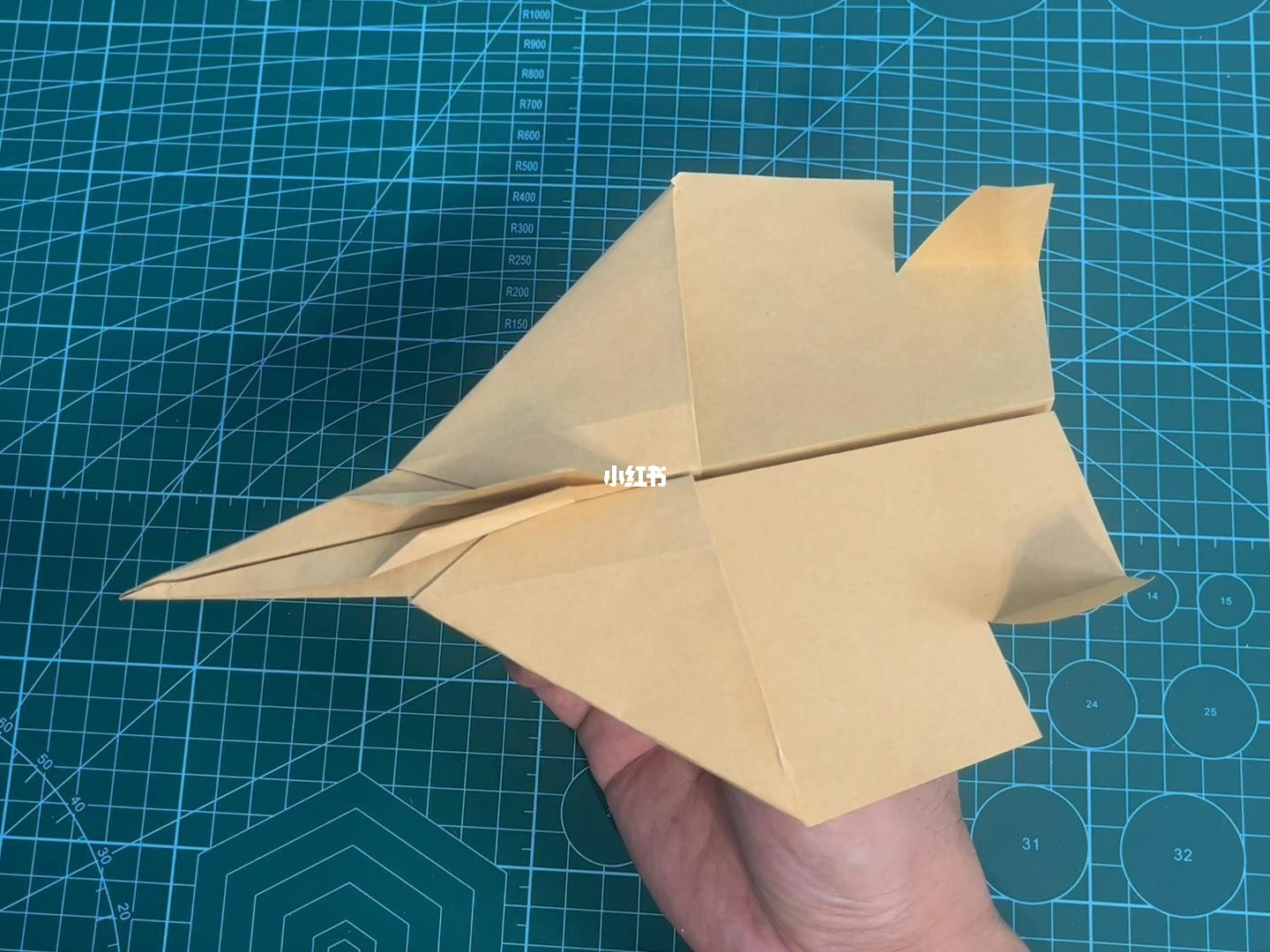 歼-15战斗机折纸教程,一步步教你如何折纸歼击机,歼-15战斗机折纸教程,手把手教你DIY折纸歼击机模型