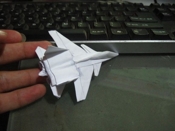歼-15战斗机折纸教程,一步步教你如何折纸歼击机,歼-15战斗机折纸教程,手把手教你DIY折纸歼击机模型