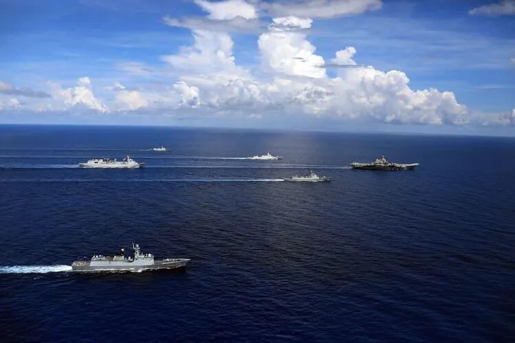 山东舰下水六年未见出海,深度解读背后的故事与挑战,山东舰下水六年待航,背后的故事与挑战解析