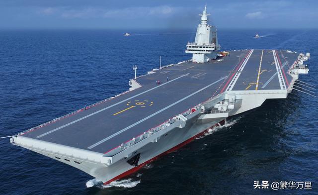 我国三艘航母的排水量概览,我国三艘航母排水量一览