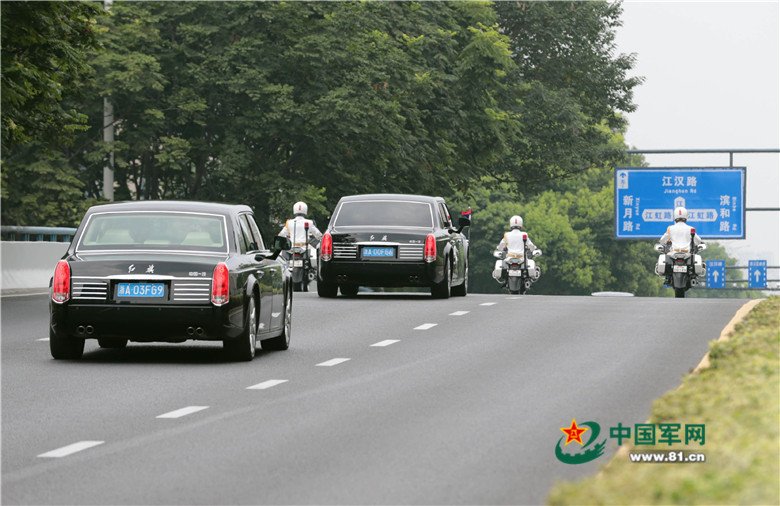 国宾护卫队护航车队,荣耀与责任的象征,国宾护卫队荣耀护航,责任与荣耀的象征