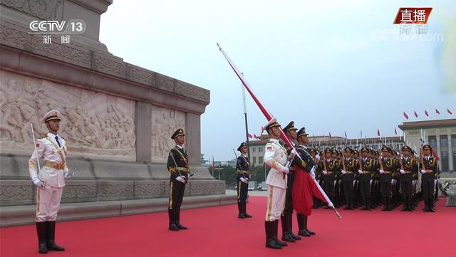 三军仪仗队礼炮中队,荣耀与责任的象征,三军仪仗队礼炮中队,荣耀与责任的象征标签