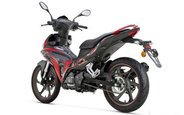 恒舰250与开禧150,两款摩托车的性能比较及市场定位分析,恒舰250与开禧150摩托车,性能比较及市场定位分析