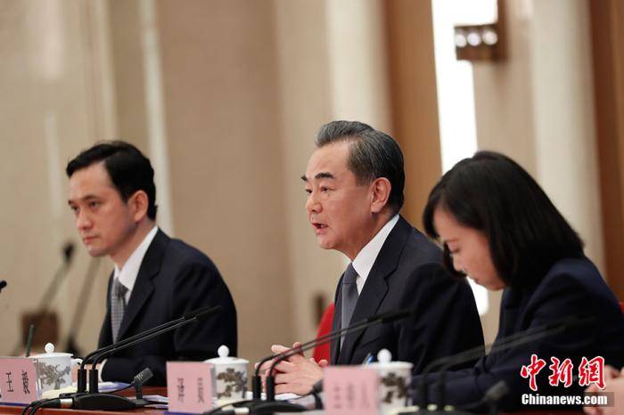 外交部部长与党委书记,引领外交新篇章,外交部部长与党委书记携手,开启外交新篇章