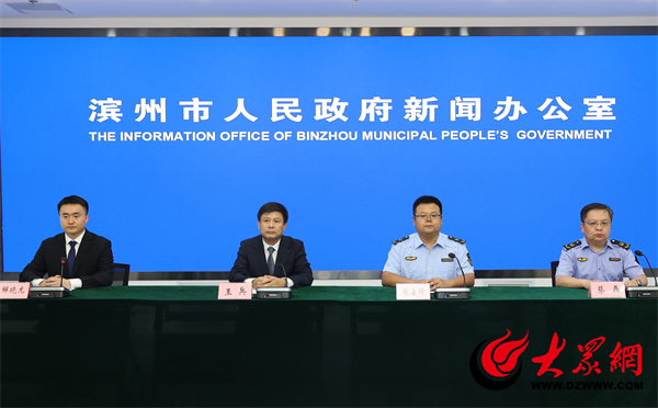 新闻发布会上的市场监管演练,提升市场稳定性与透明度的关键步骤,市场监管演练在新闻发布会上的开展,关键步骤以提升市场稳定性与透明度