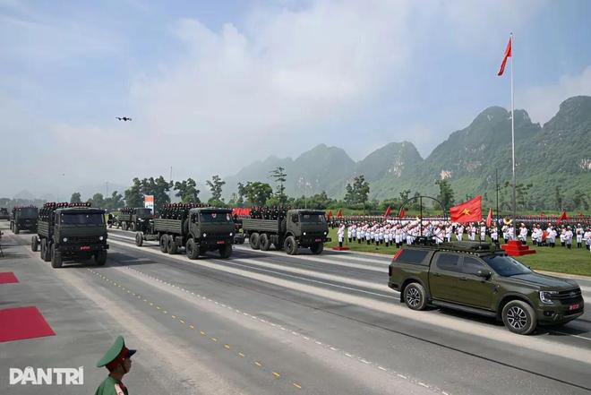 2025年越南阅兵最新消息,展示国防力量与科技进步的壮丽画卷,越南阅兵展示国防力量与科技进步的壮丽画卷