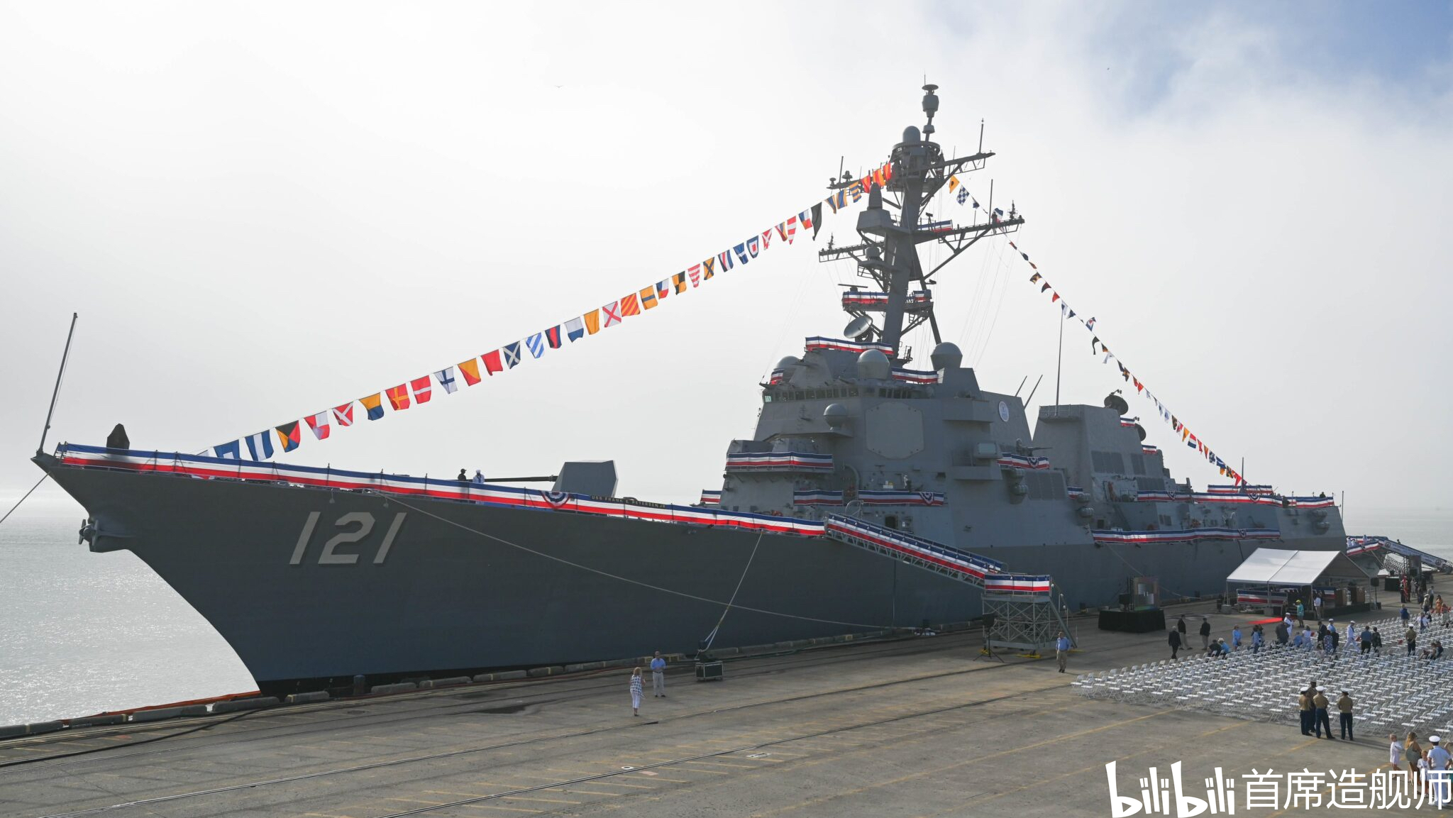 中国海军新篇章,121驱逐舰正式入役,中国海军新篇章,121驱逐舰正式入役,开启新航程