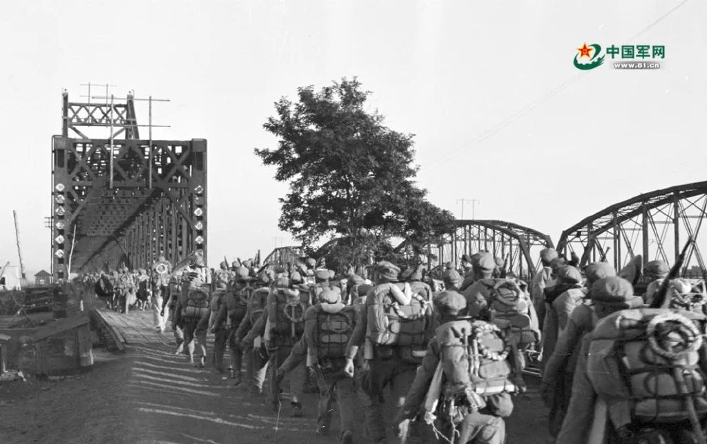 志愿军歌曲中的雄浑力量,从雄赳赳气昂昂跨过鸭绿江歌词探寻精神之源,志愿军歌曲中的雄浑力量,从跨过鸭绿江的歌词探寻精神之源